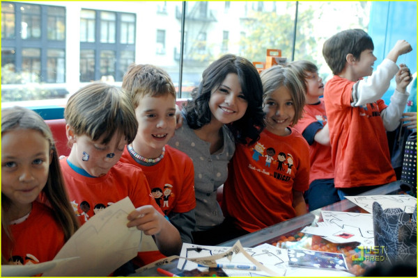 Selena Gomez pic #206300