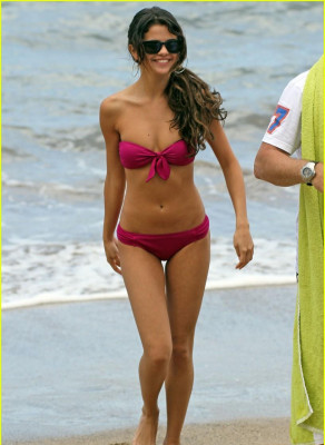 Selena Gomez pic #382271