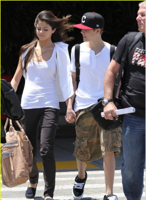 Selena Gomez pic #381328