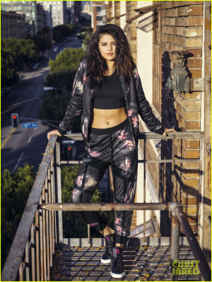 Selena Gomez pic #763059