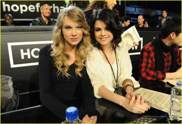 Selena Gomez pic #249388