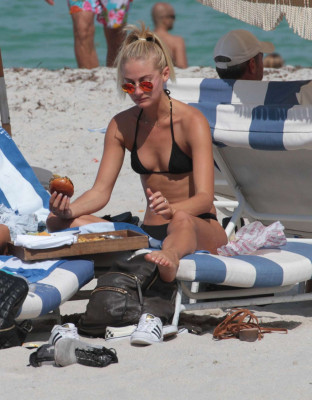 Selena Weber  pic #954412