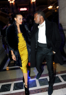 photo 27 in Selita Ebanks gallery [id302236] 2010-11-10 00:00:00
