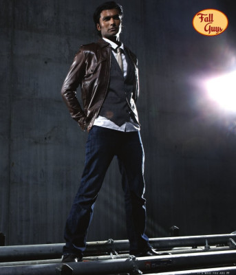 Sendhil Ramamurthy pic #473785