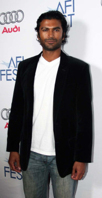 Sendhil Ramamurthy pic #493847