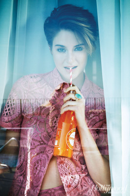photo 24 in Shailene Woodley gallery [id696225] 2014-05-11 00:00:00