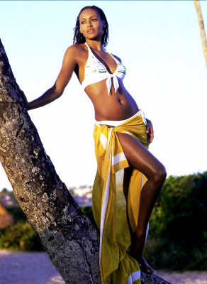 Shakara Ledard pic #1080300