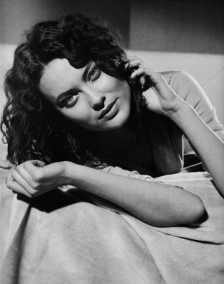 Shalom Harlow pic #5479