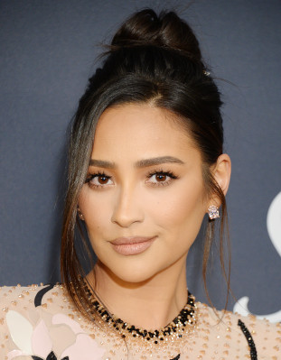 photo 6 in Shay Mitchell gallery [id1229679] 2020-08-28 00:00:00
