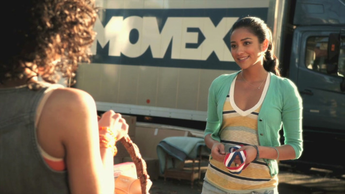 Shay Mitchell pic #770457