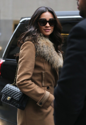 Shay Mitchell pic #774303
