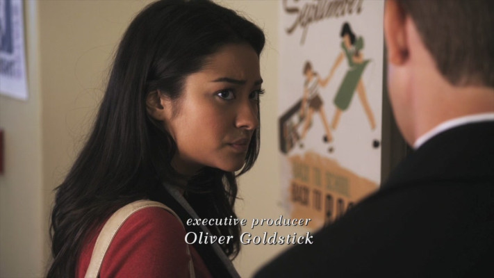 Shay Mitchell pic #783205