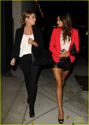 Shay Mitchell pic #787151