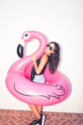 Shay Mitchell pic #792960