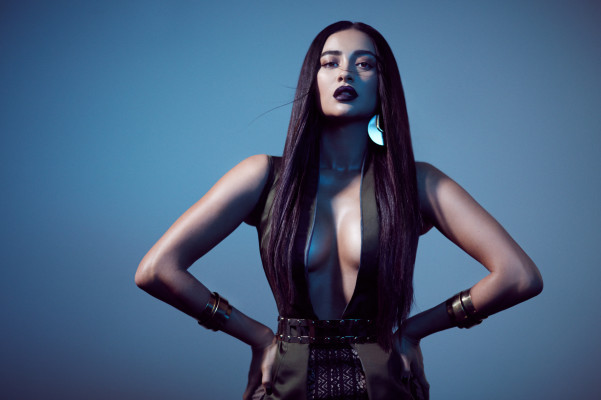 Shay Mitchell pic #820030