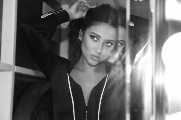 Shay Mitchell pic #828951
