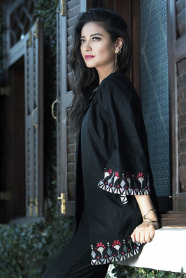 Shay Mitchell pic #829495