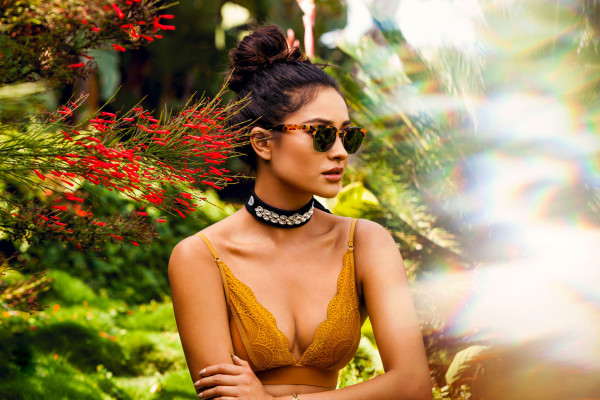 Shay Mitchell pic #899122