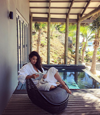 Shay Mitchell pic #867907