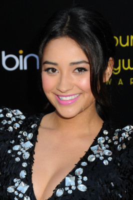 photo 13 in Shay Mitchell gallery [id380688] 2011-05-23 00:00:00