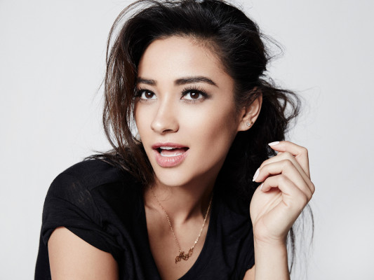 photo 25 in Shay Mitchell gallery [id755055] 2015-01-25 00:00:00