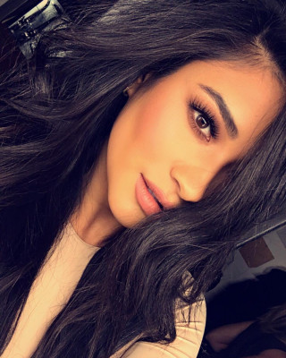 Shay Mitchell pic #857756