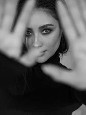 photo 24 in Shay Mitchell gallery [id1144856] 2019-06-14 00:00:00