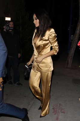 Shay Mitchell pic #889876
