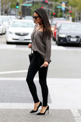 Shay Mitchell pic #851404