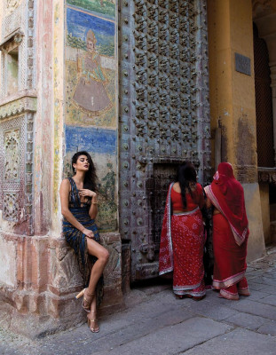 Shay Mitchell pic #1017983