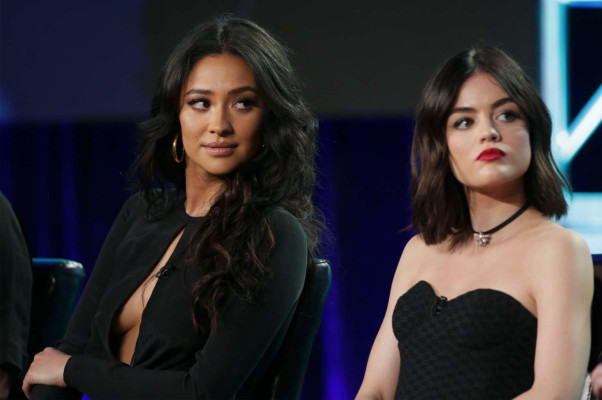 Shay Mitchell pic #901878