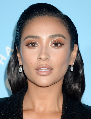 photo 15 in Shay Mitchell gallery [id964631] 2017-09-22 00:00:00