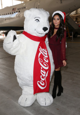 Shay Mitchell pic #817181