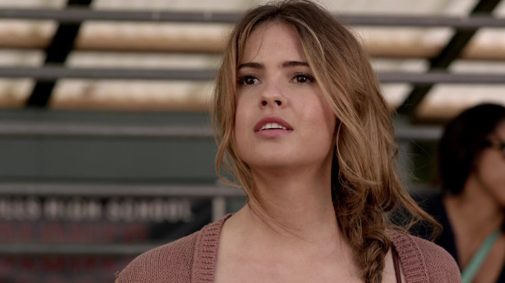 Shelley Hennig pic #774476