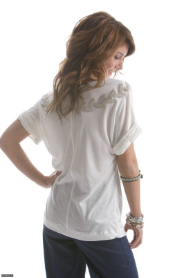 photo 9 in Shenae Grimes gallery [id203242] 2009-11-19 00:00:00