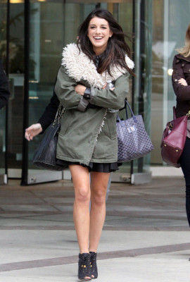 Shenae Grimes pic #469854