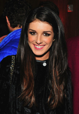 photo 17 in Shenae Grimes gallery [id452932] 2012-02-29 00:00:00