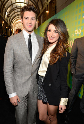 Shenae Grimes pic #490910