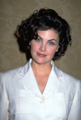 Sherilyn Fenn pic #1349750