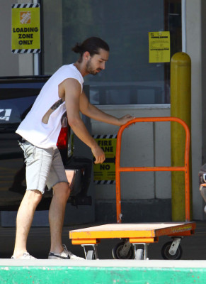 Shia LaBeouf pic #516020