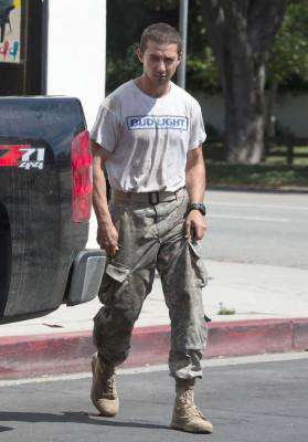 Shia LaBeouf pic #621095