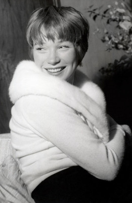 Shirley Maclaine pic #361296