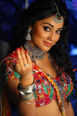 photo 3 in Shriya Saran gallery [id441251] 2012-02-07 00:00:00