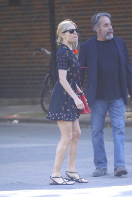 Sienna Miller pic #1143565