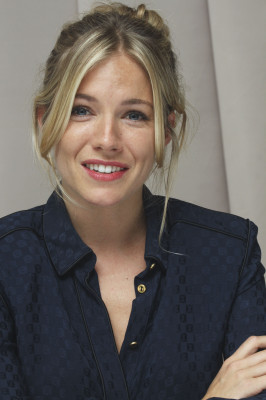 Sienna Miller pic #392796