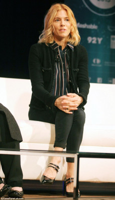 Sienna Miller pic #801062