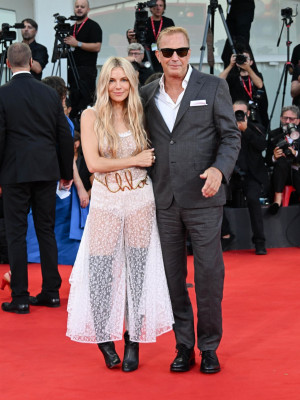 photo 21 in Sienna Miller gallery [id1359760] 2024-11-04 00:00:00