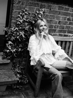 photo 12 in Sienna Miller gallery [id1363572] 2025-01-13 00:00:00