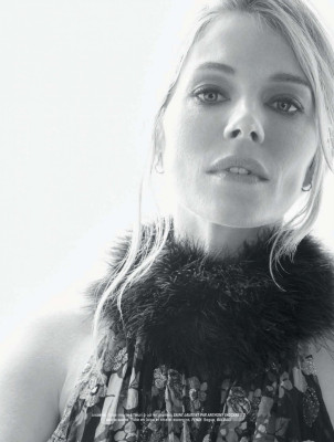 Sienna Miller pic #1250088