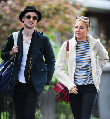 Sienna Miller pic #777475